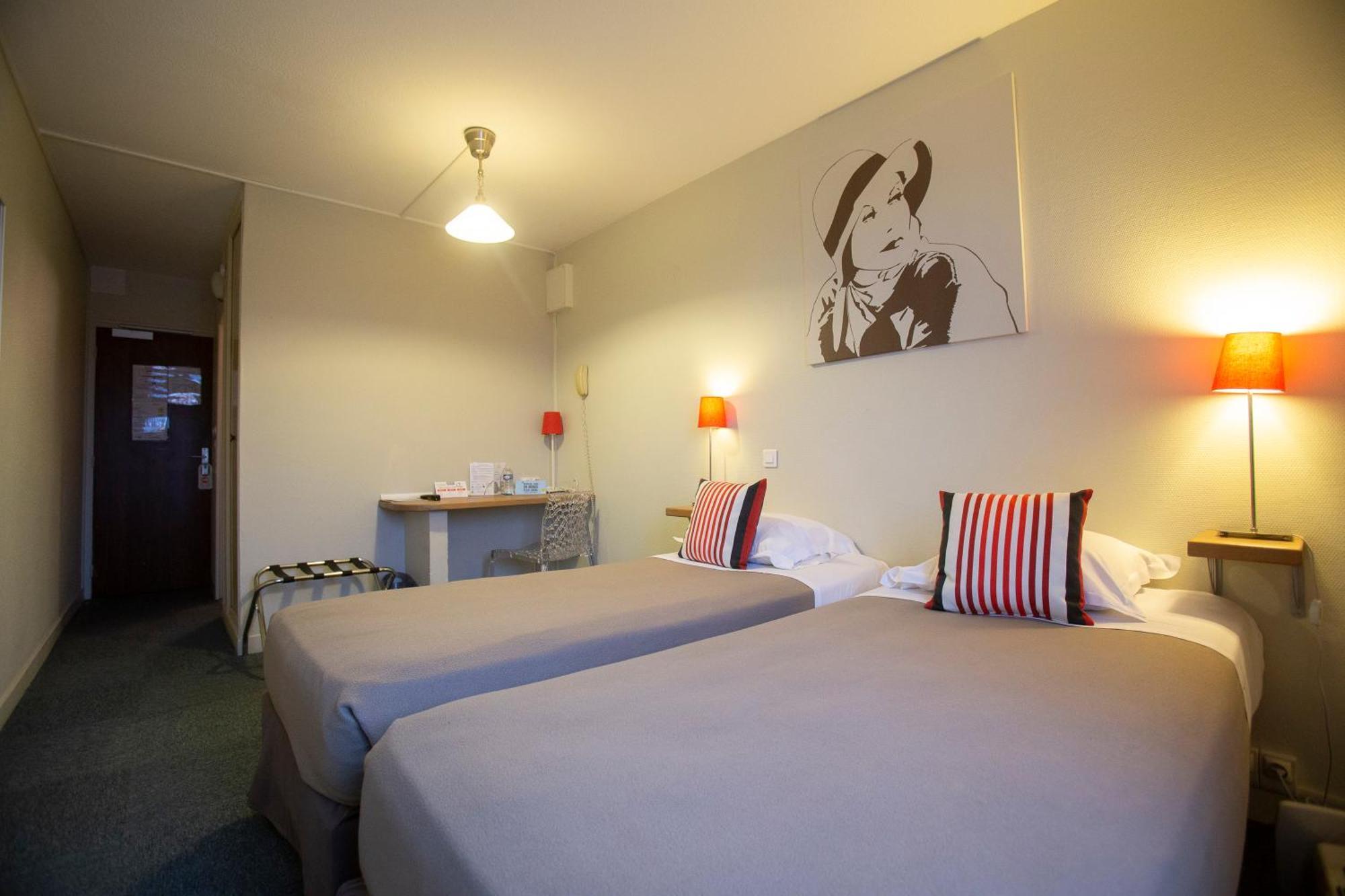 Logis Hotel Epi D'Or Angulema Habitación foto