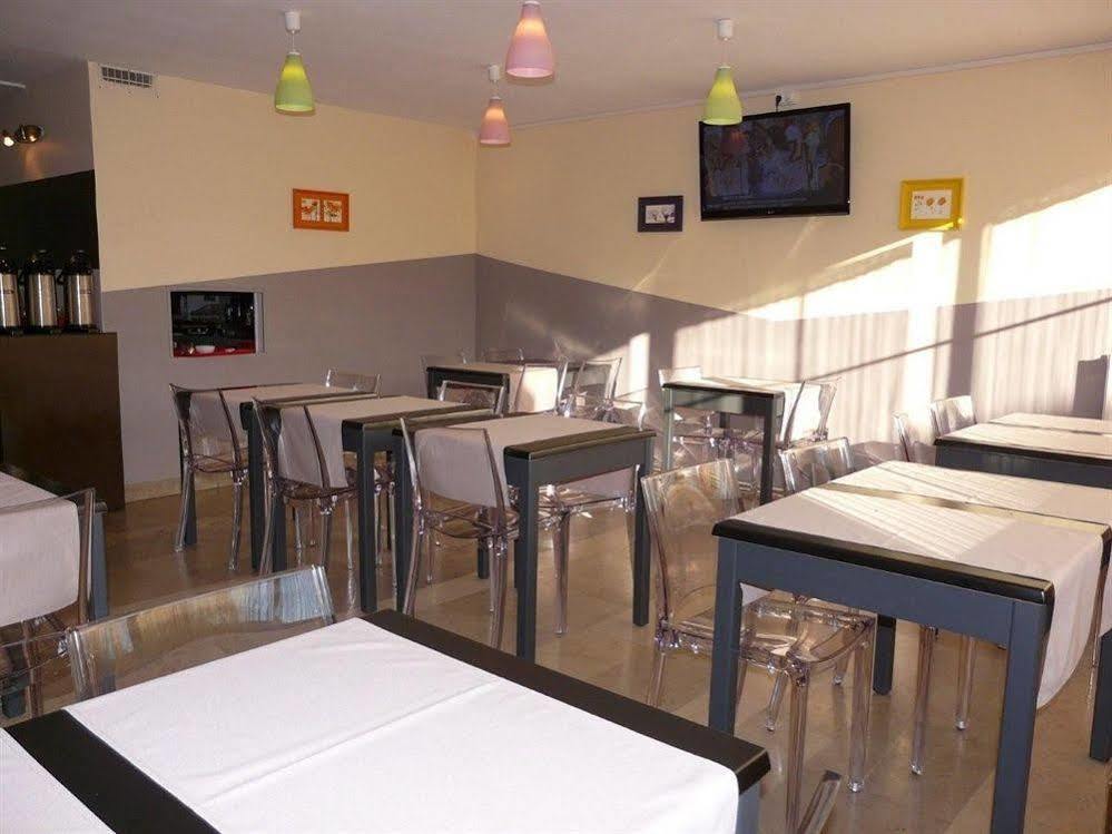 Logis Hotel Epi D'Or Angulema Exterior foto